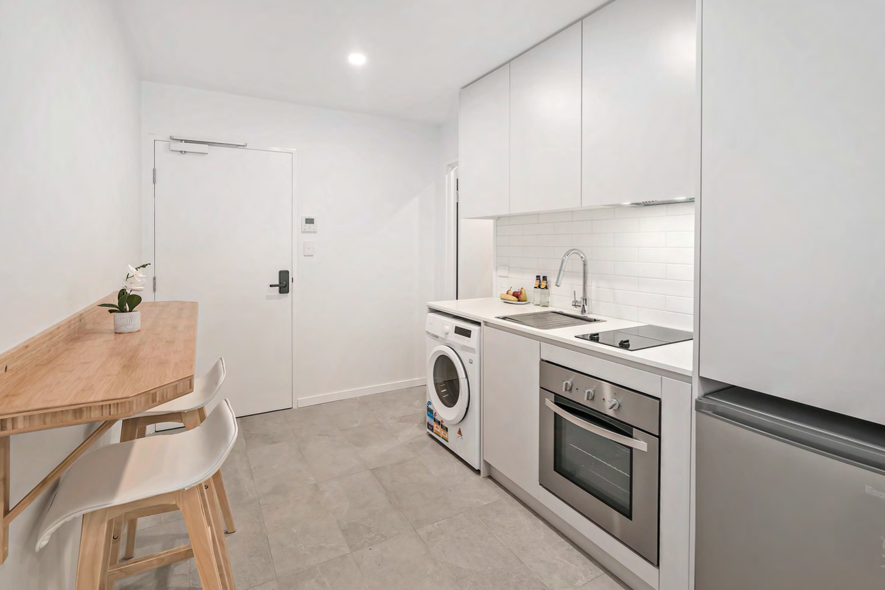 158-160 NEW CANTERBURY RD PETERSHAM NSW 2049
