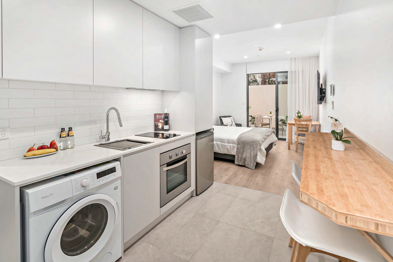 158-160 NEW CANTERBURY RD PETERSHAM NSW 2049