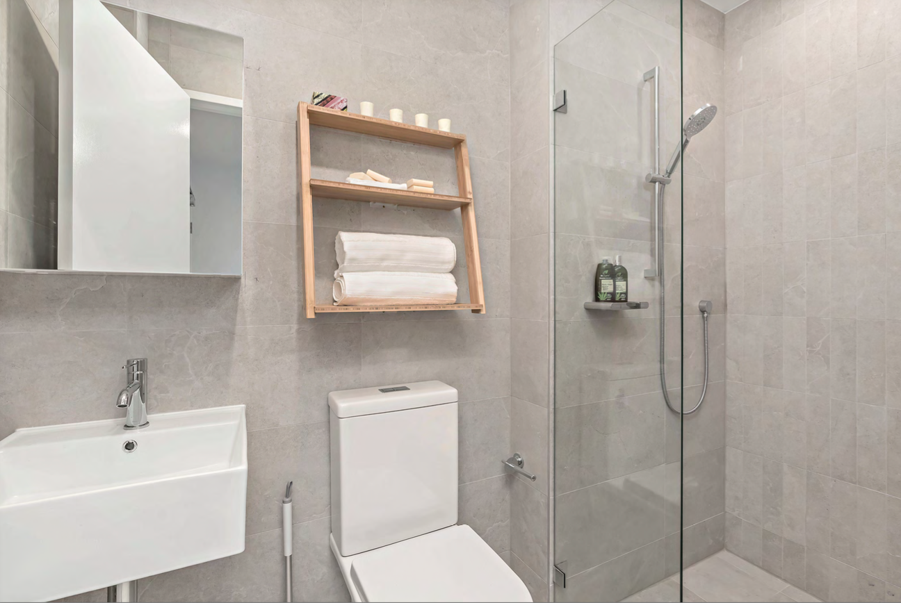 158-160 NEW CANTERBURY RD PETERSHAM NSW 2049