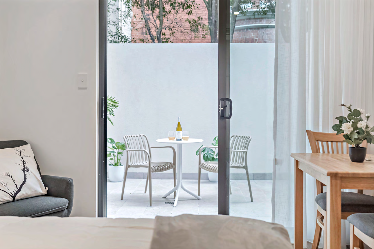 158-160 NEW CANTERBURY RD PETERSHAM NSW 2049