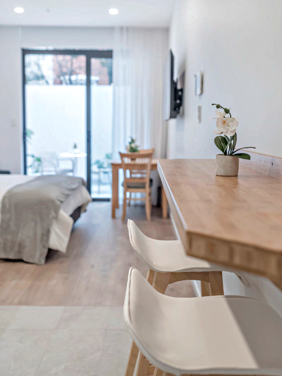 158-160 NEW CANTERBURY RD PETERSHAM NSW 2049