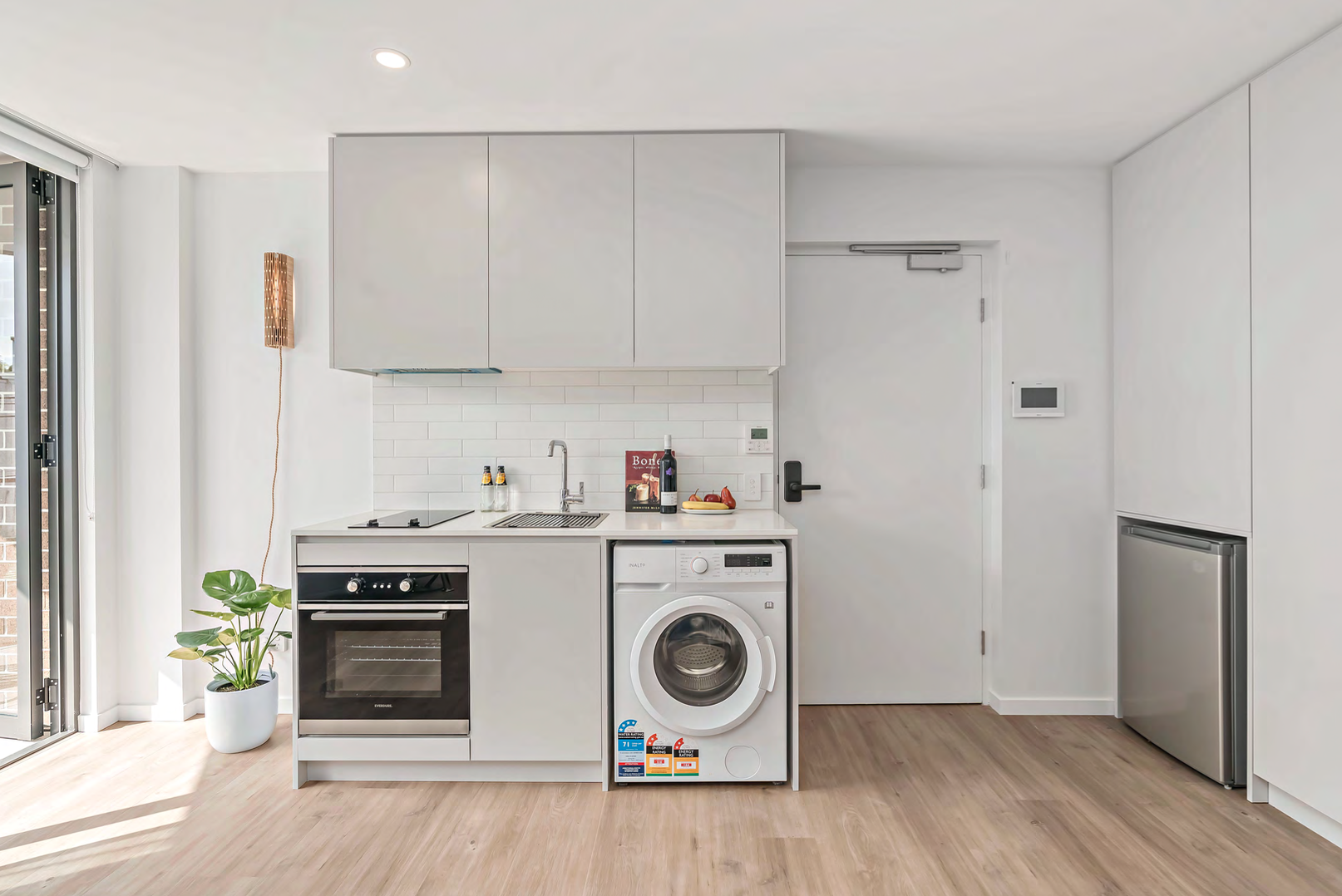 158-160 NEW CANTERBURY RD PETERSHAM NSW 2049